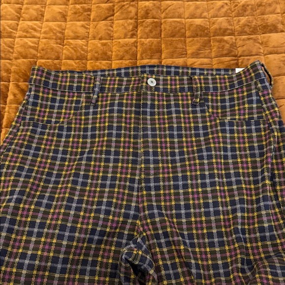 ✨3/$20 American Eagle Outfitters Plaid Flare Pants - Picture 2 of 6